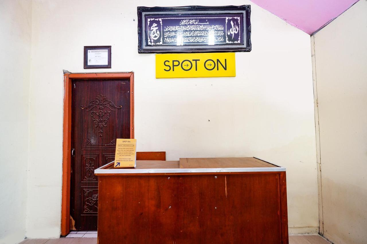 Spot On 2112 Homestay Lestari Dieng Syariah Diyeng Buitenkant foto